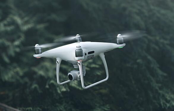 無(wú)人機(jī)培訓(xùn)定制課程與普通培訓(xùn)課程相比有何優(yōu)勢(shì)